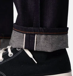 Weird Guy Sea Island Selv